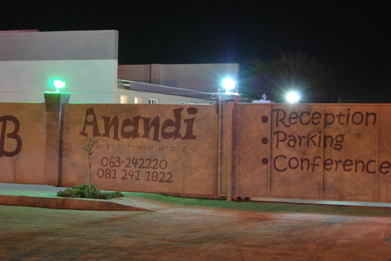 Anandi Guesthouse Mariental Exterior photo